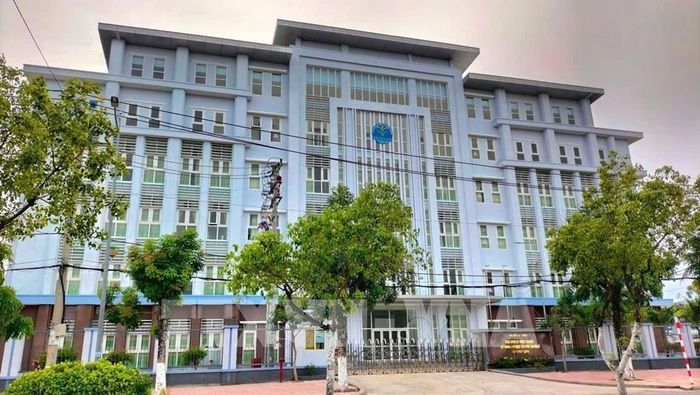 Sau sắp xếp, tỉnh Cà Mau có trên 300 cơ sở nhà đất dôi dư. Ảnh: Tuấn Phi - TTXVN