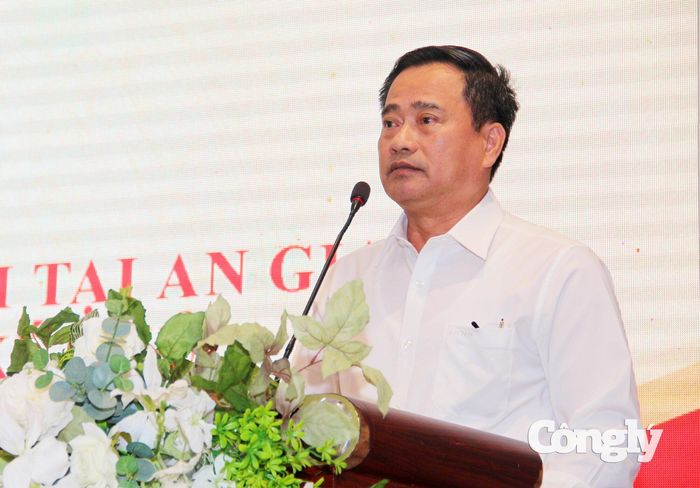 Ông Lê Thanh Phong -Thẩm phán TANDTC phát biểu 