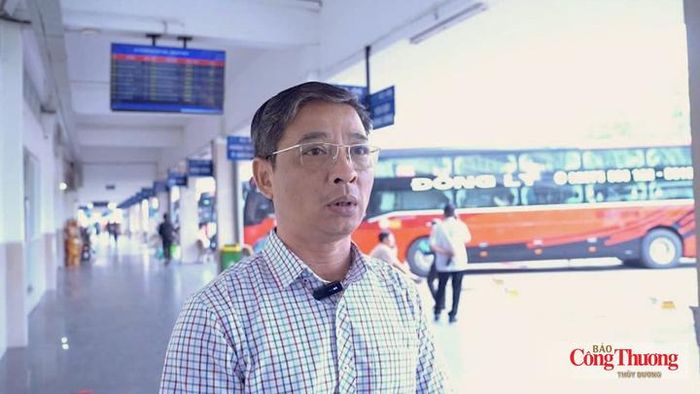 Ông Trần Mạnh Hà, Phó Giám đốc Bến xe Giáp Bát.