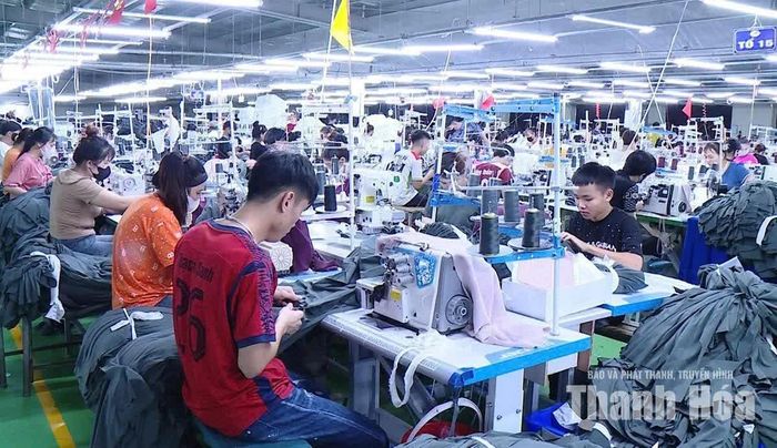 Thủ tục hành chính được cải cách theo hướng thực chất, giảm chi phí giúp doanh nghiệp khơi thông nguồn lực, sản xuất hiệu quả.