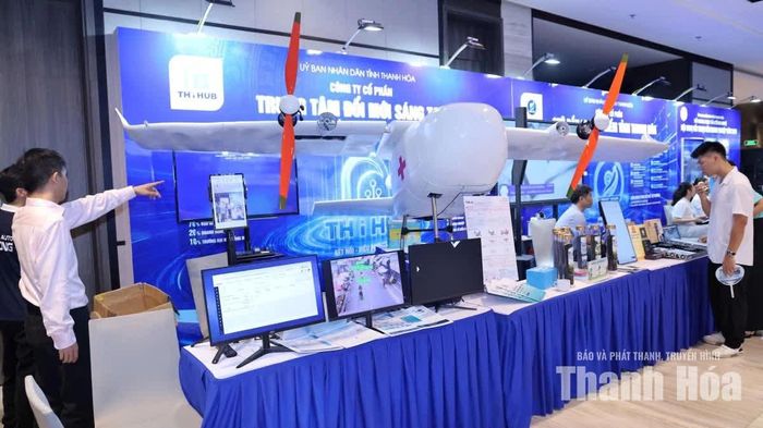 Sản phẩm UAV vận chuyển thiết bị y tế của Công ty CP Trung tâm Đổi mới sáng tạo tỉnh Thanh Hóa.