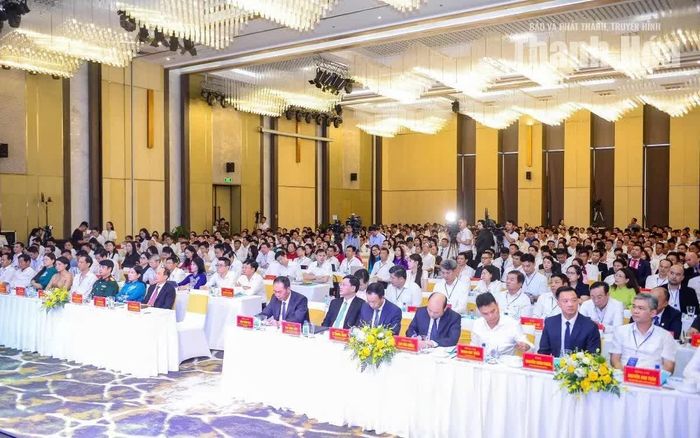 Các đại biểu dự Hội nghị.
