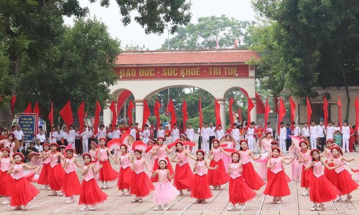 Tiết mục nghệ thuật tại lễ khai mạc Đại hội.