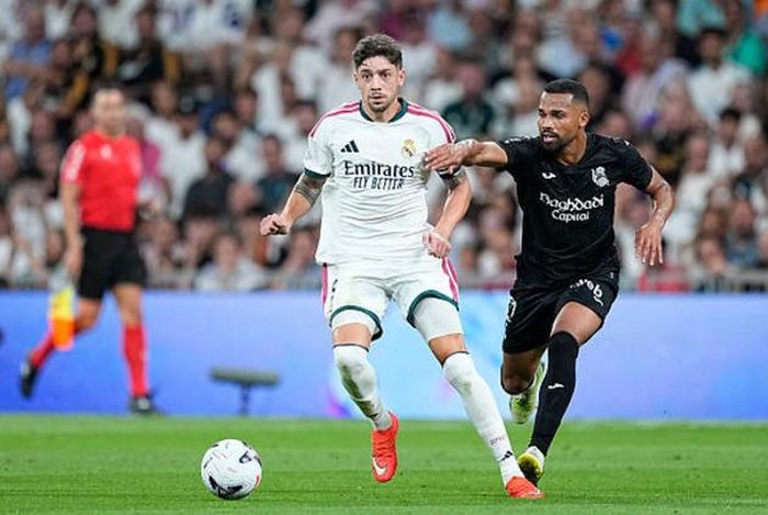 Fede Valverde (7.8 điểm): Phòng ngự kiên cường và trực tiếp đóng góp vào mặt trận tấn công với đường kiến tạo quan trọng cho Mbappe lập công.