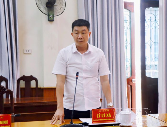 Lãnh đạo Ban Tuyên giáo và Dân vận Tỉnh ủy phát biểu tại buổi gặp mặt.