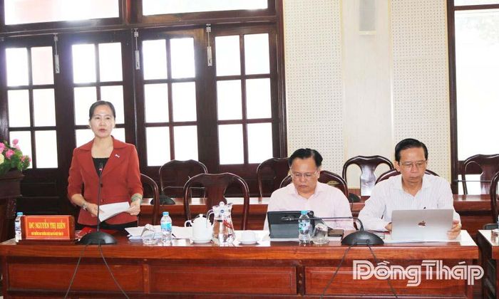 Đại biểu tham gia phát biểu tại buổi giám sát.
