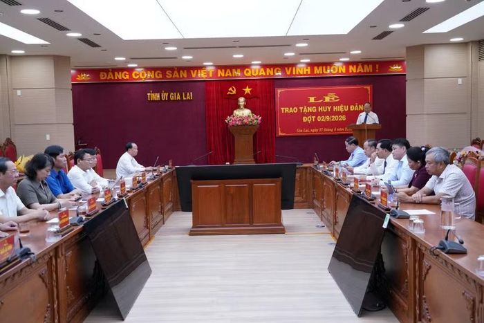 Quang cảnh buổi lễ. Ảnh: N.H