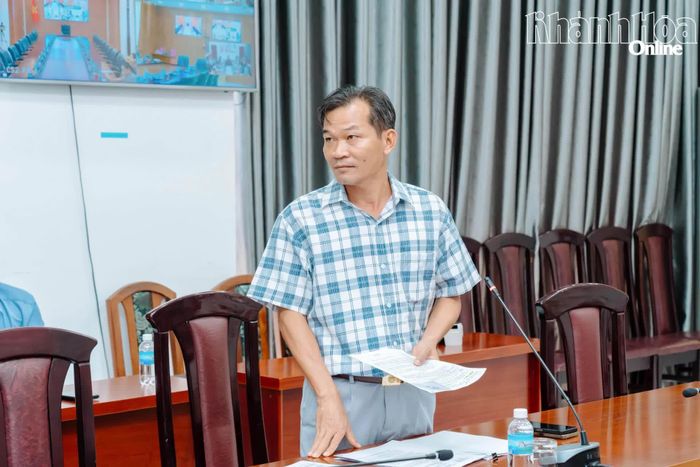 Lãnh đạo UBND phường Hòa Thắng phát biểu ý kiến.