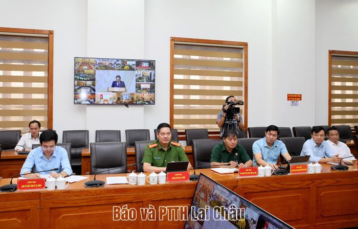 Các đại biểu dự hội nghị tại điểm cầu tỉnh Lai Châu. 
