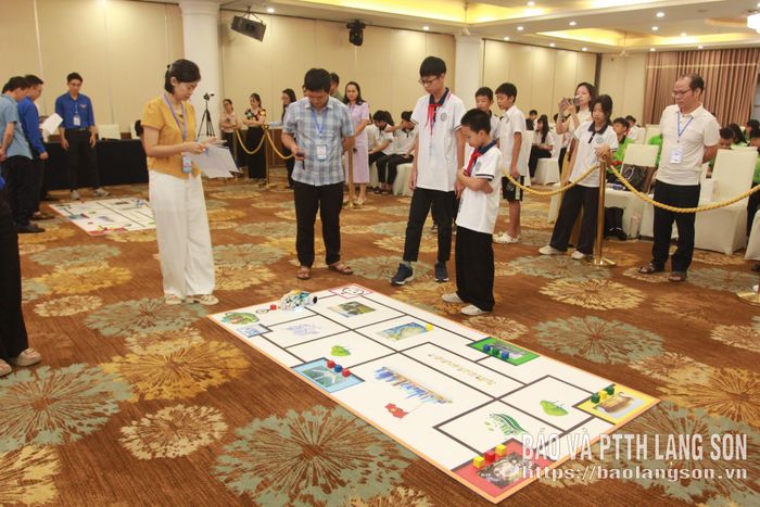 Các đội thi trên sa hình