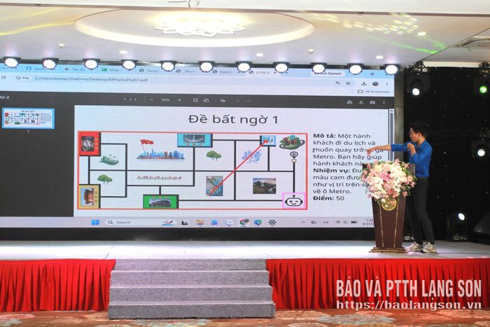 Ban tổ chức công bố đề thi