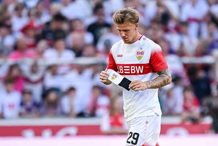 Finn Jeltsch lọt vào tầm ngắm của ban lãnh đạo Man Utd nhằm tăng cường nhân sự phòng ngự.