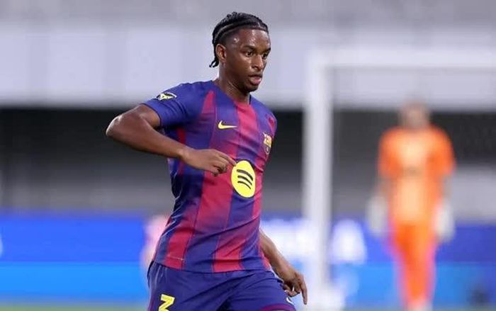 Romano xác nhận Man Utd rút lui khỏi thương vụ Balde