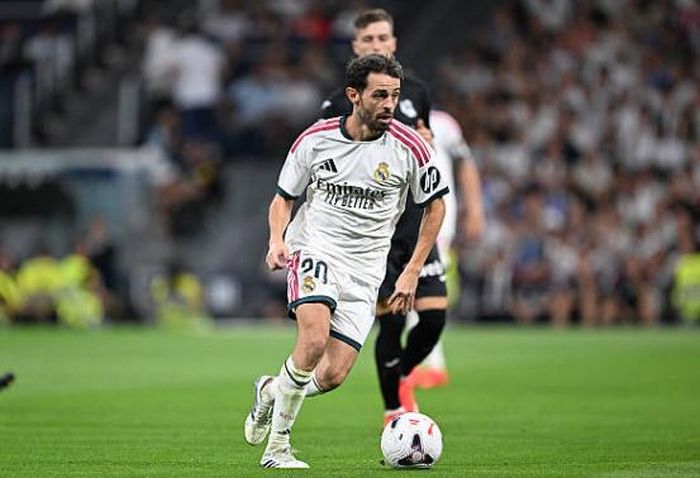Bernardo Silva thầm lặng nhưng hiệu quả với 4 lần tắc bóng và 3 lần đánh chặn trước khi rời sân.