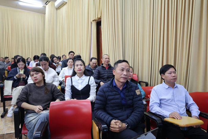 Cán bộ, viên chức, người lao động Báo và PTTH Lâm Đồng tham dự hội nghị tại điểm cầu khu vực Đà Lạt