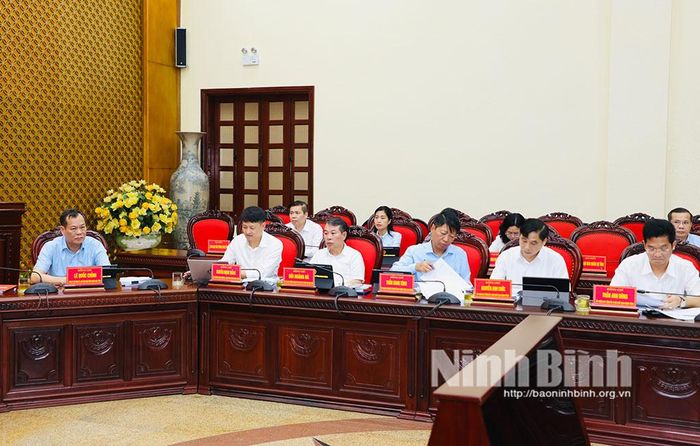 Các đại biểu dự hội nghị.