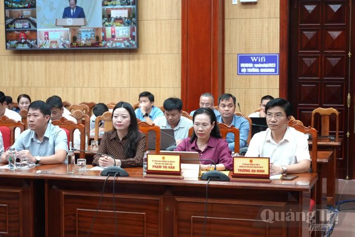 Các đại biểu tham dự hội nghị tại điểm cầu tỉnh Quảng Trị - Ảnh: T.Đ