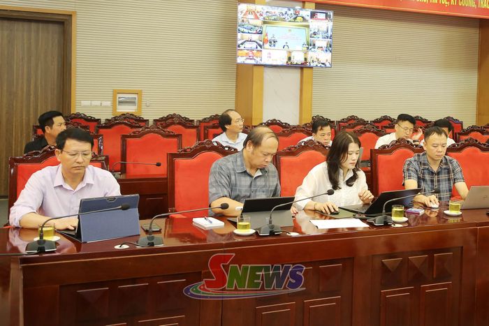 Các đại biểu dự hội nghị.