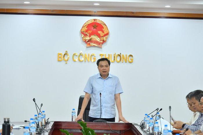Cục trưởng Cục Công nghiệp, Bộ Công Thương Trần Việt Hòa phát biểu khai mạc Hội thảo khoa học “Quy chuẩn kỹ thuật Quốc gia đối với bún, phở tươi và Quy chuẩn kỹ thuật Quốc gia đối với bánh snack”