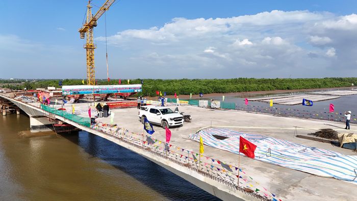 Dự án cầu Ba Lai 8 được kỳ vọng là "trục xương sống" góp phần kết nối thông suốt tuyến ven biển.