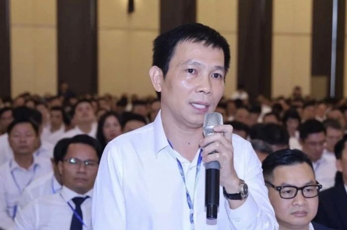 Ông Nguyễn Thanh Quân, Tổng giám đốc Tổng công ty Cổ phần Đầu tư xây dựng Minh Tuấn nêu kiến nghị về giá vật liệu xây dựng.