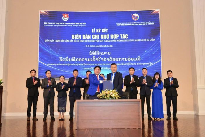 Đoàn Thanh niên Bộ Tài chính Việt Nam và Đoàn Thanh niên Bộ Tài chính Lào ký kết Biên bản ghi nhớ hợp tác giai đoạn 2026 - 2030.