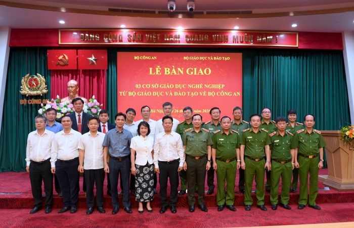 Thứ trưởng Lê Văn Tuyến, Thứ trưởng Lê Quân cùng các đại biểu dự Hội nghị. Ảnh: Bộ Công an