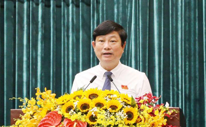 Chủ tịch HĐND Thành phố Võ Văn Minh phát biểu bế mạc kỳ họp. Ảnh: Văn Dũng