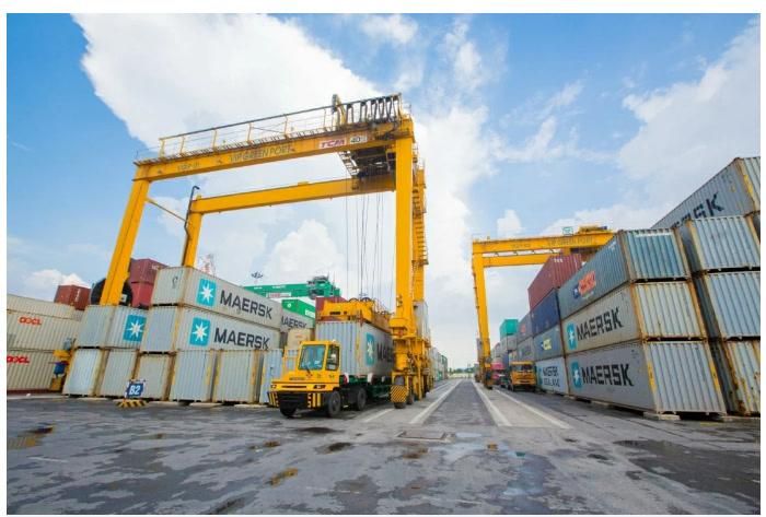 Phó Tổng giám đốc Viconship không thực hiện mua cổ phiếu VSC như đăng ký, trong khi hai vị khác đều muốn thoái sạch vốn.