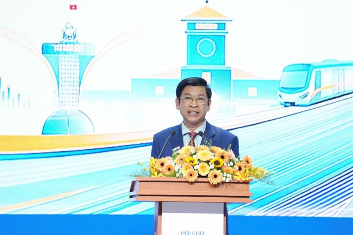 Đồng chí Hồ An Phong, Thứ trưởng Bộ Văn hóa, Thể thao và Du lịch phát biểu.