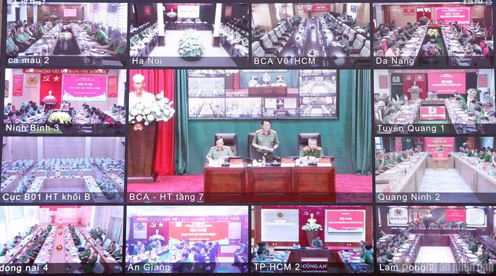Hội nghị diễn ra theo hình thức trực tiếp kết hợp trực tuyến.