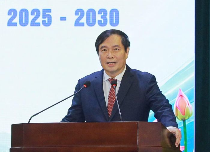 Phó Trưởng Ban Tuyên giáo Trung ương Phan Xuân Thủy, Trưởng Ban Tổ chức hội thi phát biểu bế mạc.