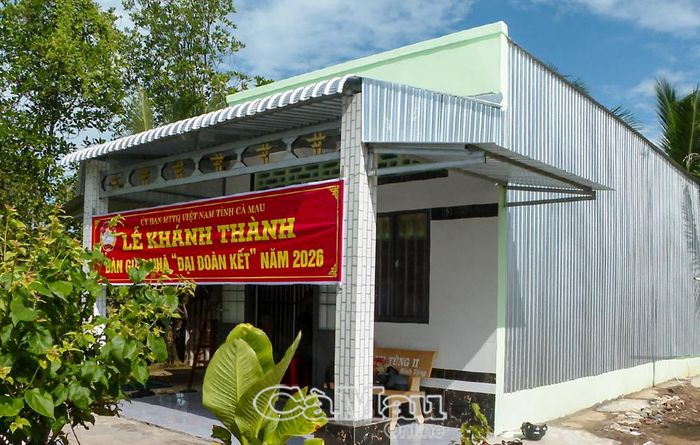 Chương trình xây dựng nhà Đại đoàn kết giúp các hộ dân khó khăn về nhà ở có thêm điều kiện ổn định cuộc sống.