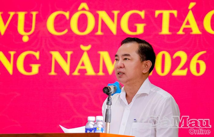 Trưởng Ban Tổ chức Tỉnh uỷ Phan Thanh Duy phát biểu tại lễ bế giảng.
