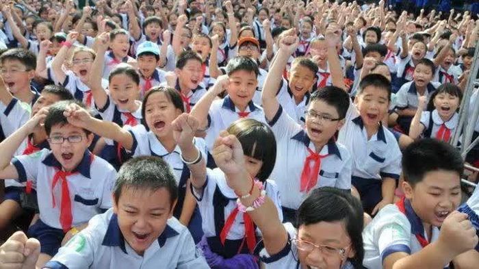 Hà Nội yêu cầu xây dựng môi trường giáo dục an toàn, kỷ cương và nhân văn.