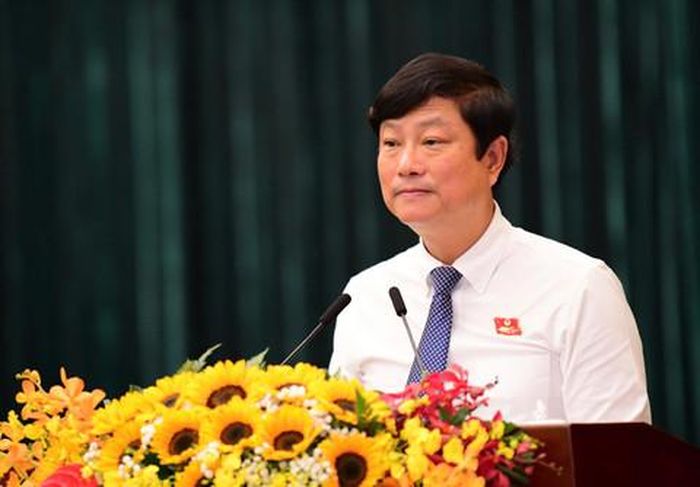 Chủ tịch HĐND TPHCM Võ Văn Minh phát biểu