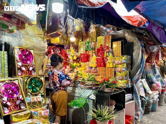 Với những bộ có kích thước nhỏ hơn, người mua chỉ cần chi khoảng 70.000-80.000 đồng.