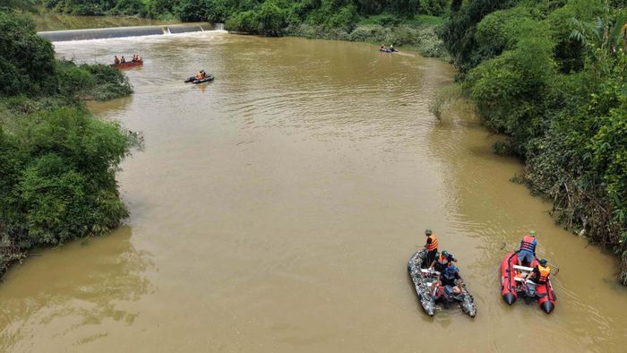 Khu vực xảy ra vụ lật thuyền. (Ảnh: Đội cứu hộ 0 đồng Thái Nguyên)