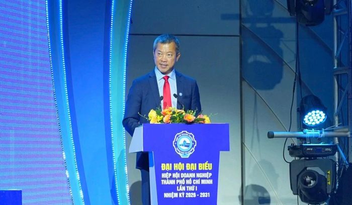 Doanh nhân Mai Hữu Tín làm Chủ tịch Liên đoàn doanh nghiệp TP.HCM.