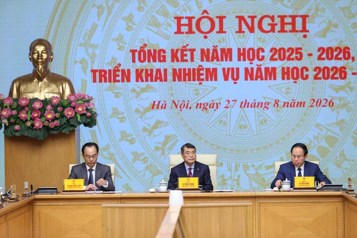 Thủ tướng Chính phủ Lê Minh Hưng chủ trì hội nghị. Ảnh: Viết Thành