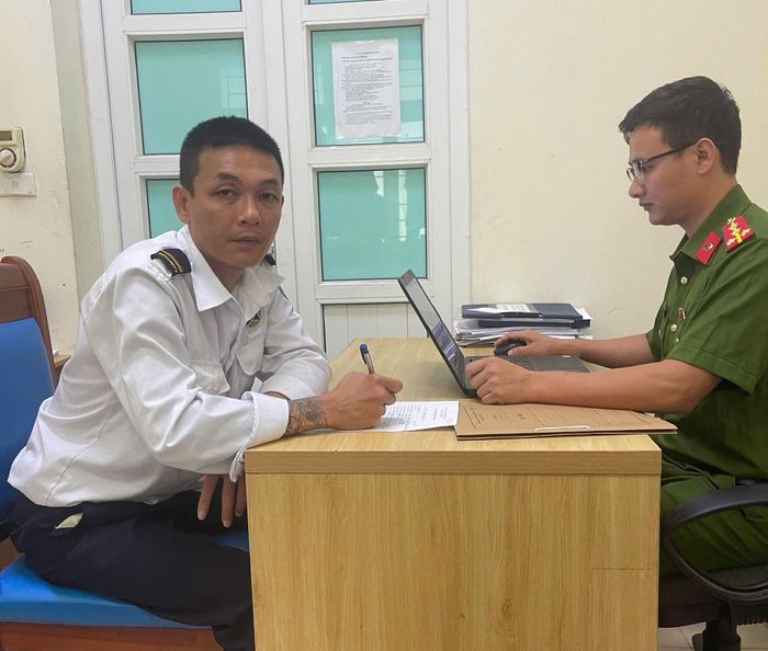Lê Văn Việt tại cơ quan Công an. Ảnh: Công an thành phố Hà Nội