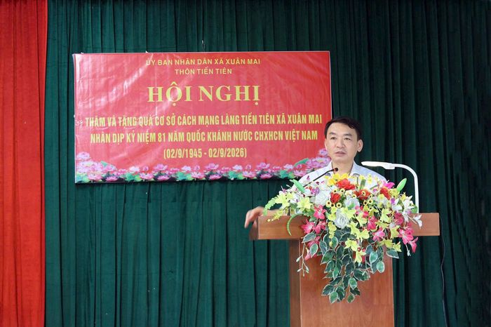 Bí thư Đảng ủy, Chủ tịch HĐND xã Xuân Mai Hoàng Minh Hiến phát biểu. Ảnh: Thu Hiền