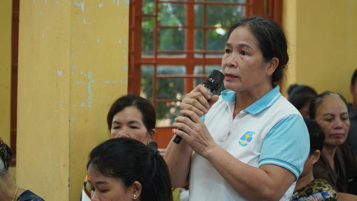 Nhiều ý kiến của người dân, đoàn viên, hội viên được ghi nhận tại diễn đàn, mang tinh thần chung tay xây dựng, phát triển địa phương. Ảnh: Duy Anh