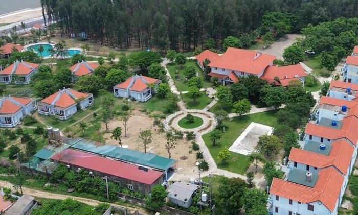 Thanh tra tỉnh kiến nghị Công ty TNHH Ngân Hạnh khẩn trương khắc phục những khuyết điểm, vi phạm. Ảnh: Ngọc Hưng.