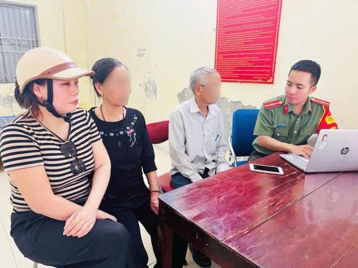 Ông T. suýt mất tiền vì tin lời kẻ giả danh công an. Ảnh: CAHT.