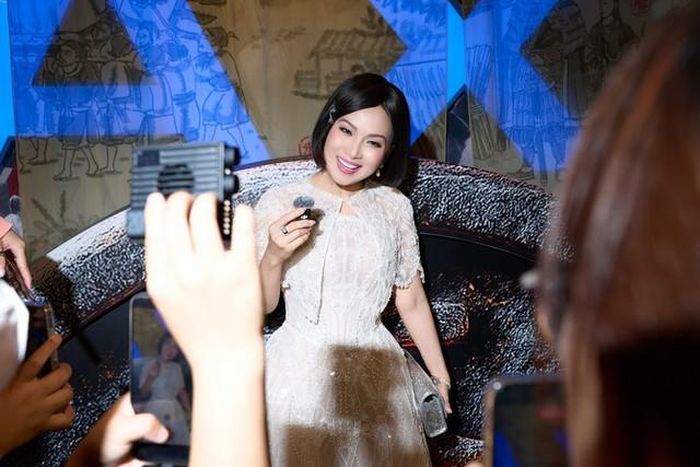 Các con Hà Phương đã lớn khôn nên cô muốn tập trung thời gian cho bản thân và công việc.