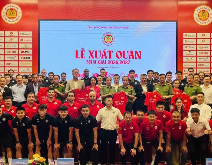 CLB Công an Hà Nội xuất quân, chinh phục mục tiêu lớn mùa giải 2026/27 (Ảnh: Thuần Thư)
