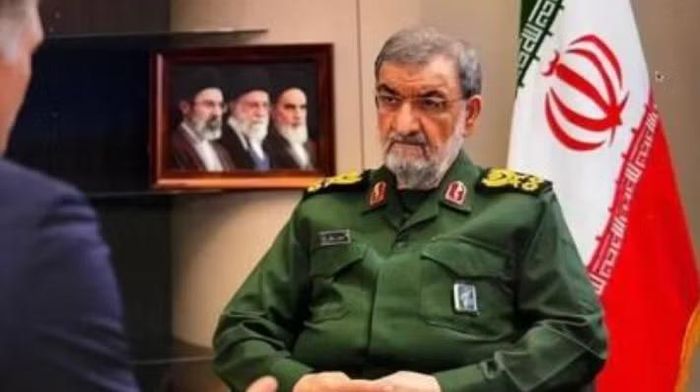 Trong cuộc trả lời phỏng vấn ngày 26/8, tướng Mohsen Rezaei cho biết Iran đang chuẩn bị danh sách các điều kiện để mở lại eo biển Hormuz, sau khi các bên trung gian yêu cầu Tehran đưa ra những yêu cầu cụ thể.