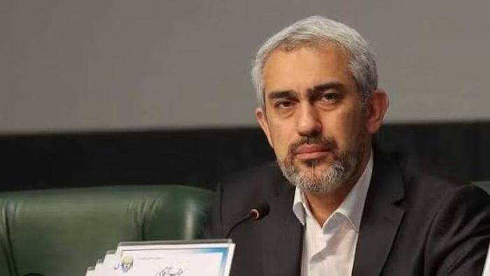 Bộ trưởng Kinh tế Iran Ali Madanizadeh tuyên bố Tehran đã chuẩn bị chiến lược ứng phó dài hạn và sẵn sàng đáp trả các biện pháp trừng phạt mới của Washington.