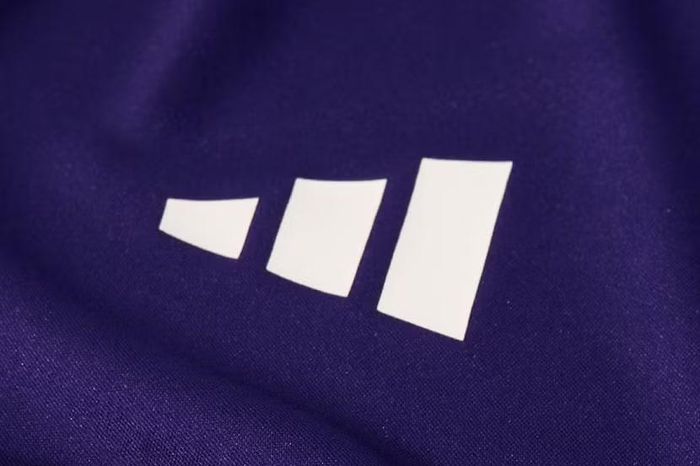 adidas chính thức xuất hiện ở V-League
